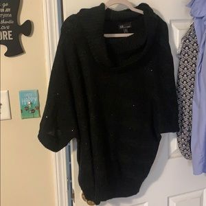 Black seaquin pullover